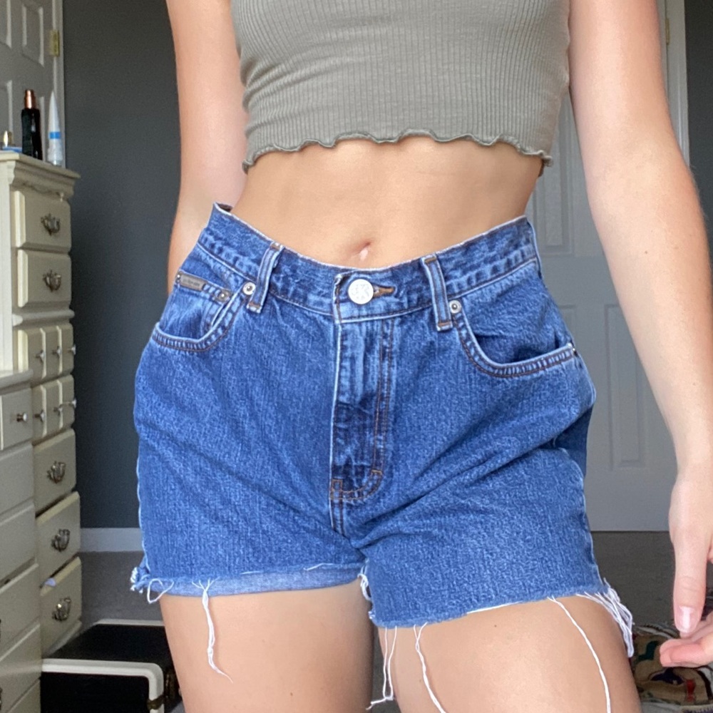 CALVIN KLEIN CUTOFFS